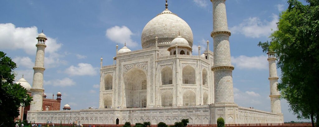 Facts about the Taj Mahal