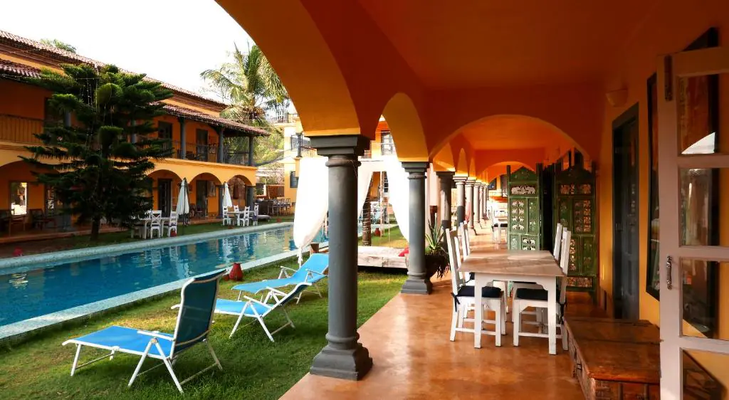 Sur La Mer Hotels In Goa