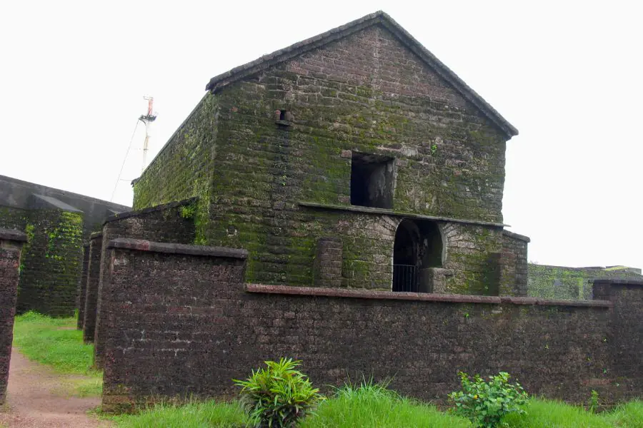 Angelo Fort - Historical Monuments in Kerala
