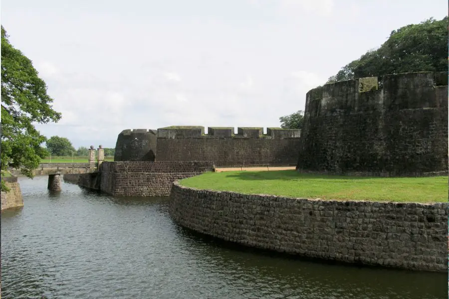 Palakkad Fort - Kerala Tourist Places