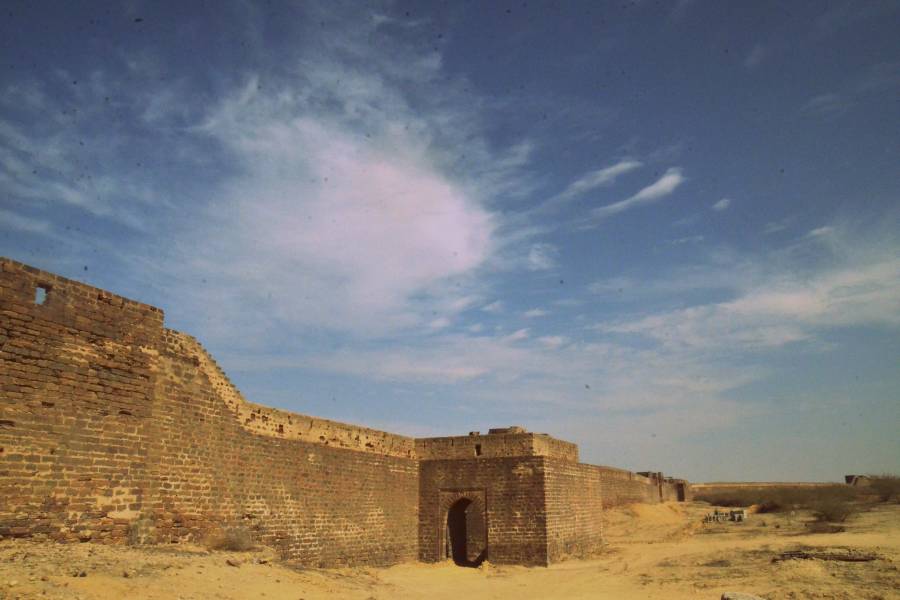 Lakhpat fort