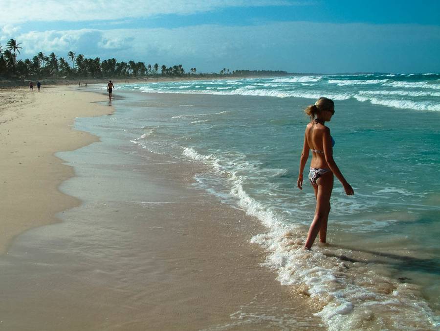 Narvana Beach - Nude Beaches in India