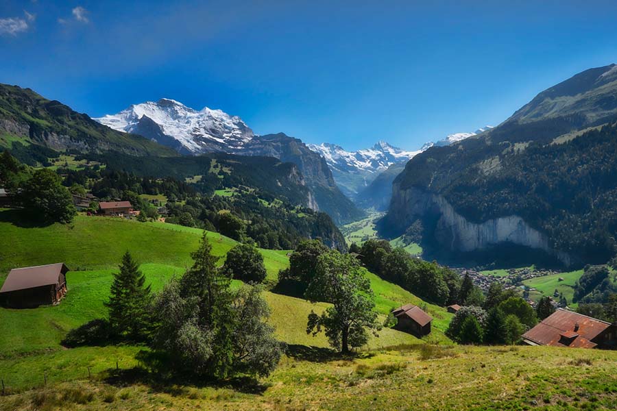Lauterbrunnen Valley - Valleys in the World