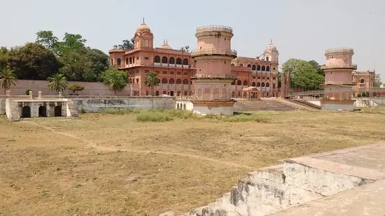 Moti Bagh Palace - Places to Visit in Patiala