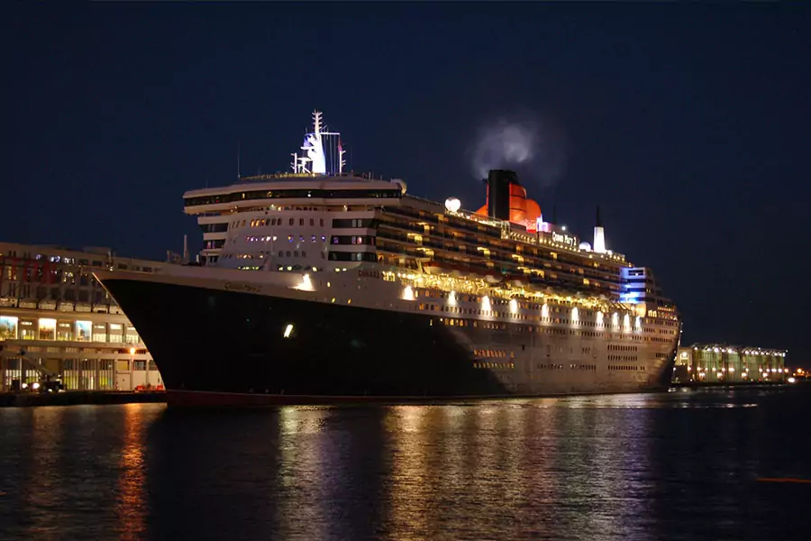 Queen Mary Ship - Things to Do in LA at Night
