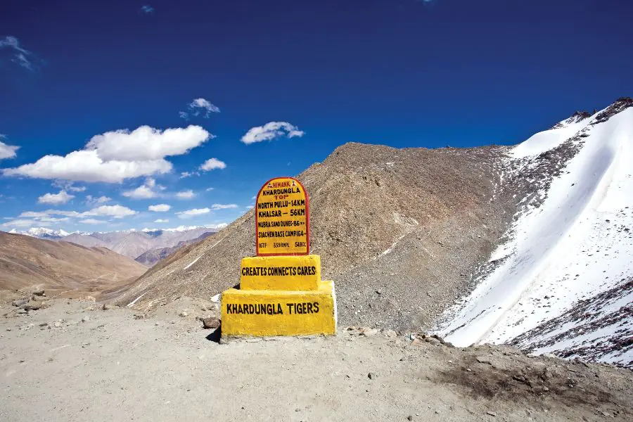 Khardung La Pass - Places to Visit in Ladakh